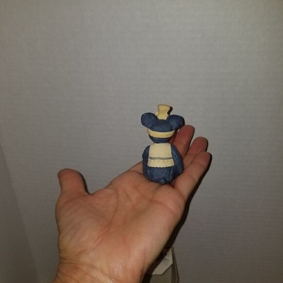 Bluebeary by Jan Hagara 1990 IN collectable CONDITION - Picture 10 of 12